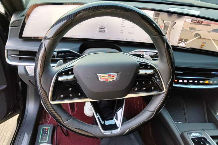Used Cadillac CT6 2023 28T Prestige Model Steering Wheel