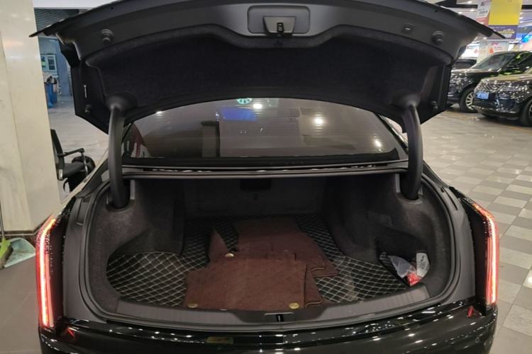 Used Cadillac CT6 2023 28T Prestige Model Trunk