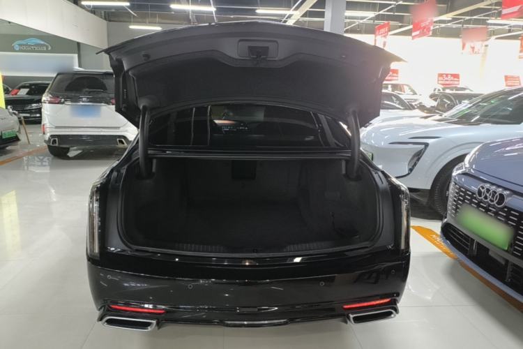 Used Cadillac CT6 2023 28T Luxury Version Trunk