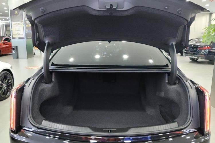 Used Cadillac CT6 2023 28T Prestige Model Trunk