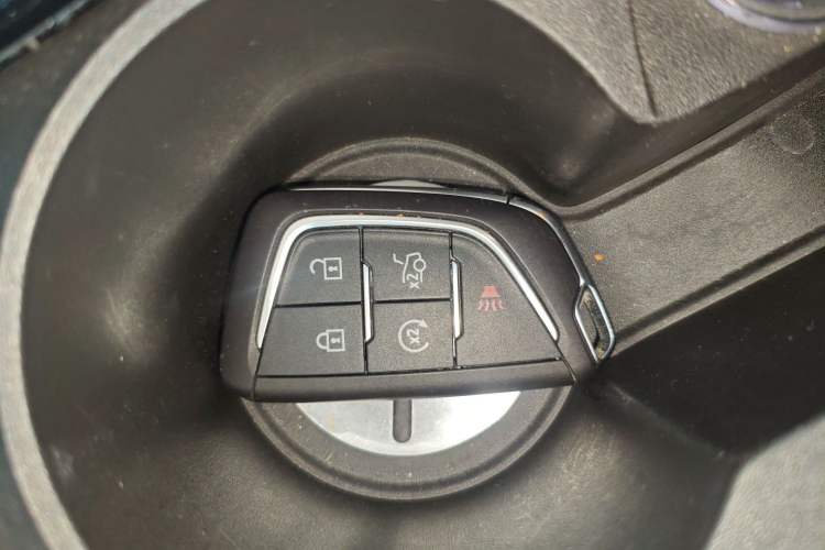 Used Cadillac CT6 2023 28T Platinum Edition Vehicle Key