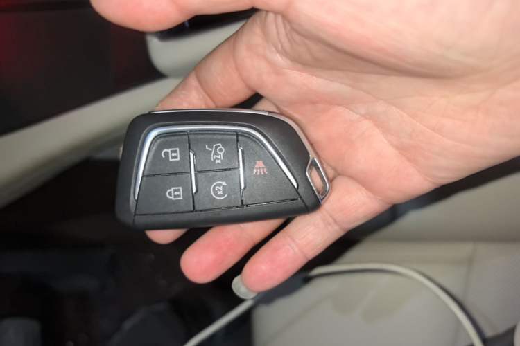 Used Cadillac CT6 2023 28T Luxury Version Vehicle Key