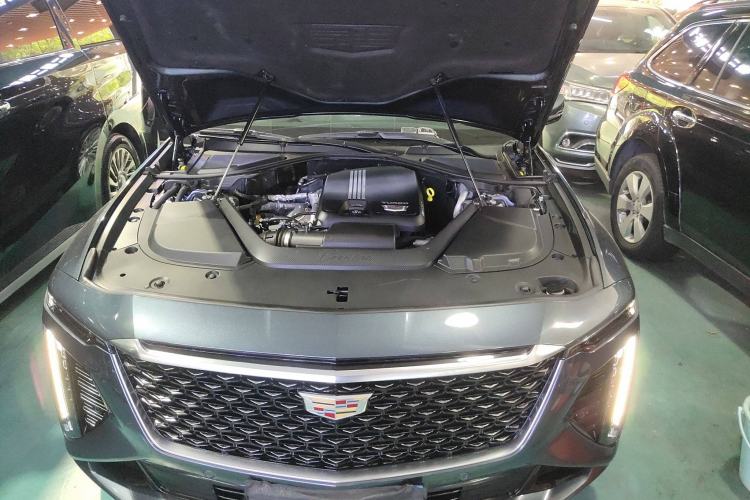 Used Cadillac CT6 2023 28T Fashion Edition Engine Bay