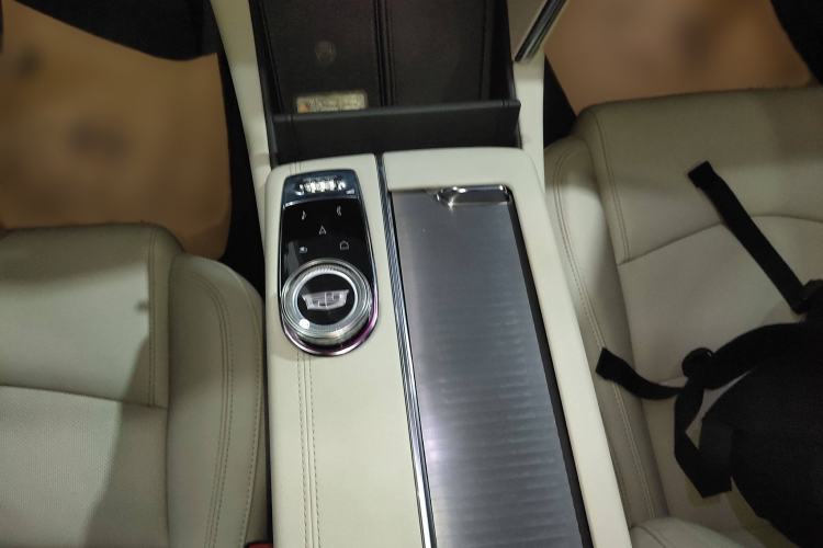 Used Cadillac CT6 2023 28T Fashion Edition Gear Lever