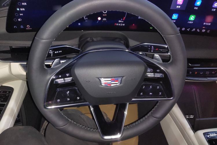 Used Cadillac CT6 2023 28T Fashion Edition Steering Wheel