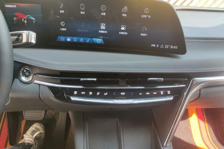 Used Cadillac CT6 2023 28T Luxury Version Audio And AC Panel