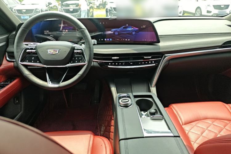 Used Cadillac CT6 2023 28T Fashion Edition Center Console