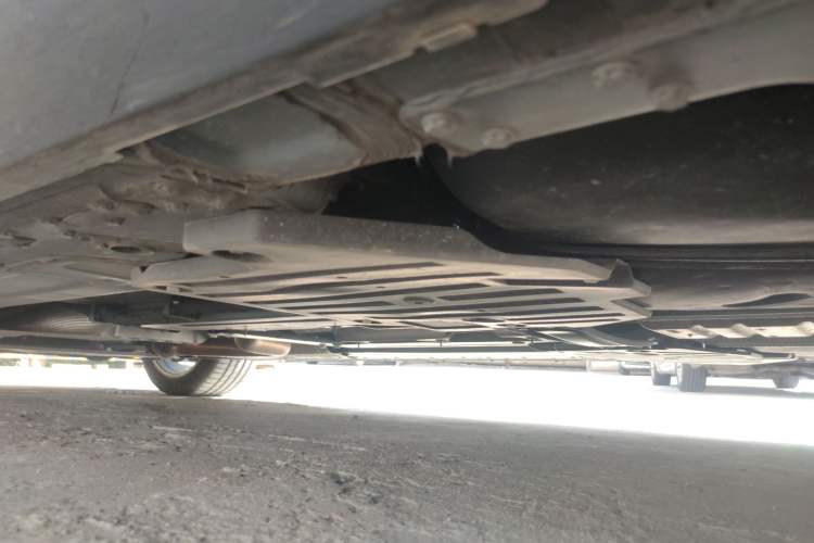 Used Cadillac CT6 2023 28T Luxury Version Chassis Rear Left