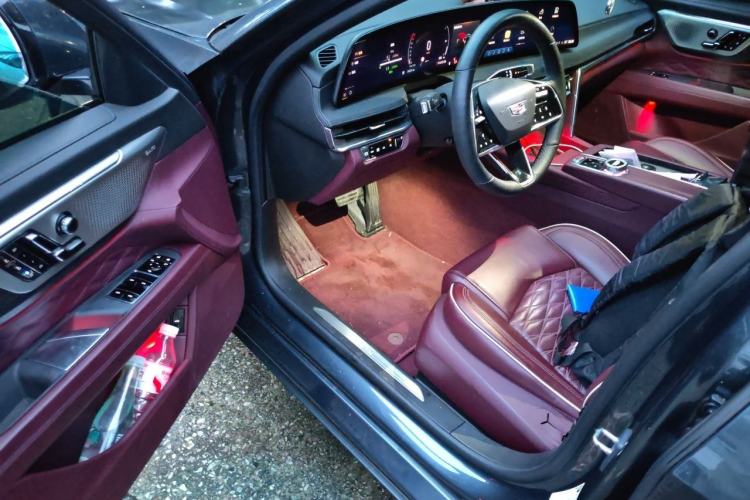 Used Cadillac CT6 2023 28T Prestige Model Driver Seat