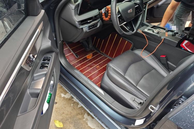 Used Cadillac CT6 2023 28T Luxury Version Driver Seat