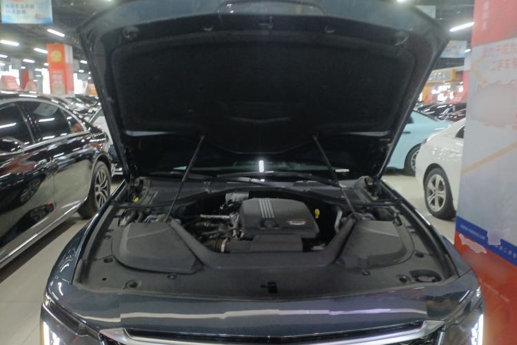 Used Cadillac CT6 2023 28T Platinum Edition Engine Bay