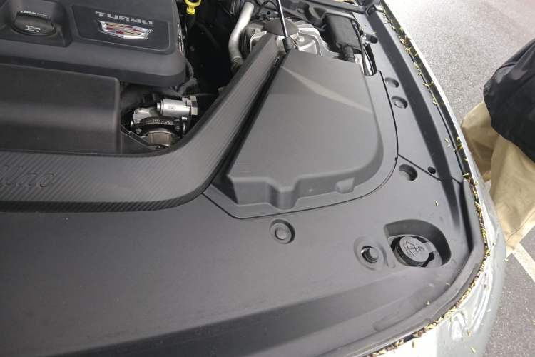 Used Cadillac CT6 2023 28T Prestige Model Engine Bay Left