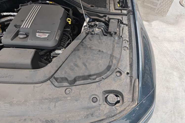 Used Cadillac CT6 2023 28T Fashion Edition Engine Bay Left