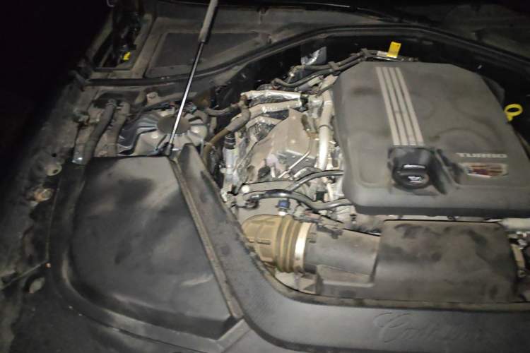 Used Cadillac CT6 2023 28T Prestige Model Engine Bay Right