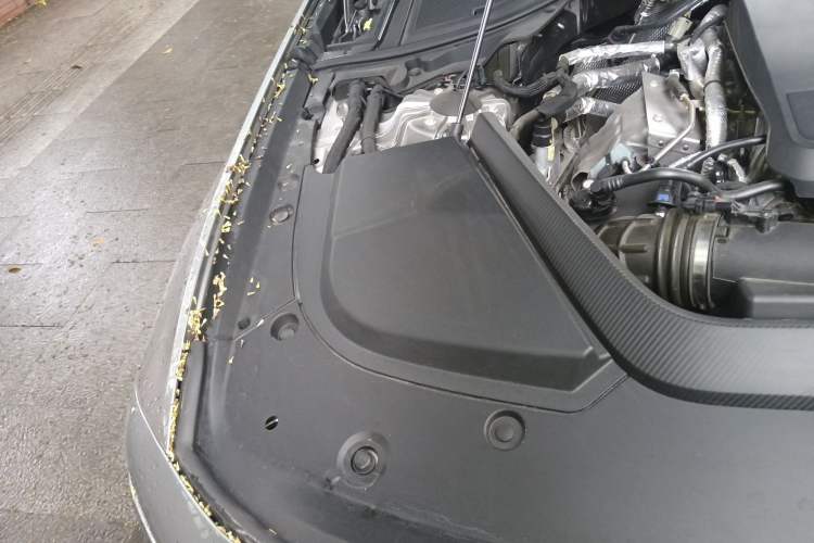 Used Cadillac CT6 2023 28T Prestige Model Engine Bay Right