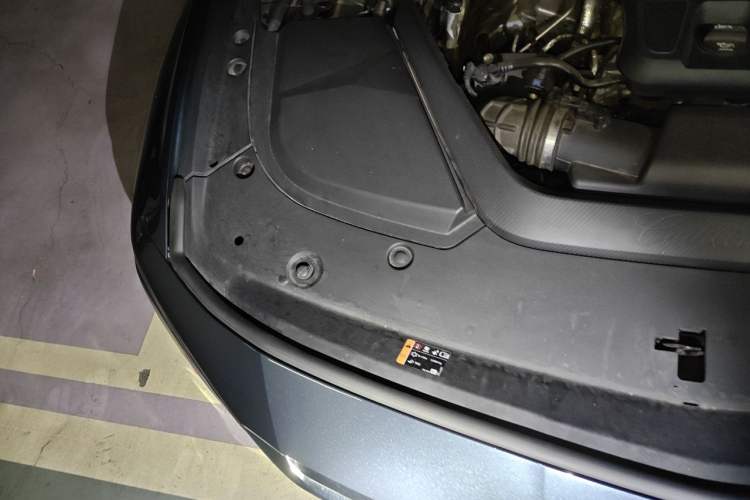 Used Cadillac CT6 2023 28T Prestige Model Engine Bay Right