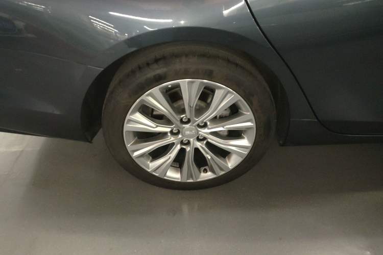 Used Cadillac CT6 2023 28T Platinum Edition Exterior 8