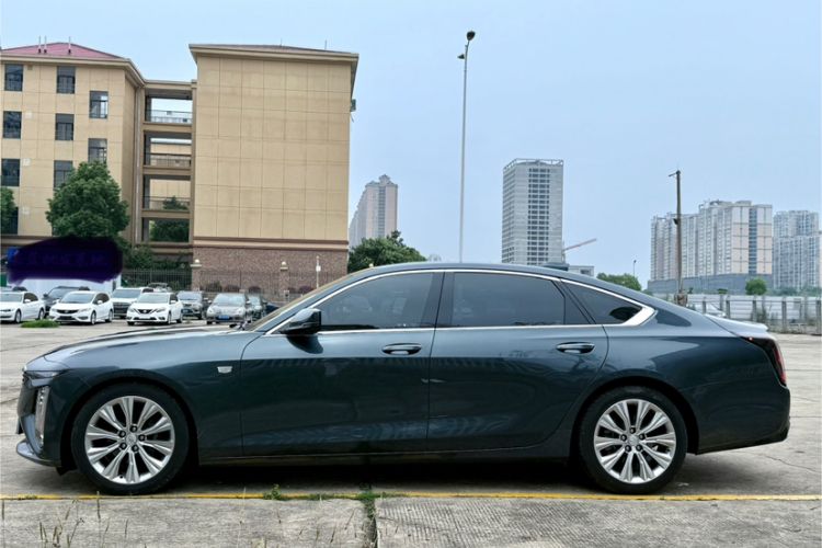 Used Cadillac CT6 2023 28T Platinum Edition Exterior 9
