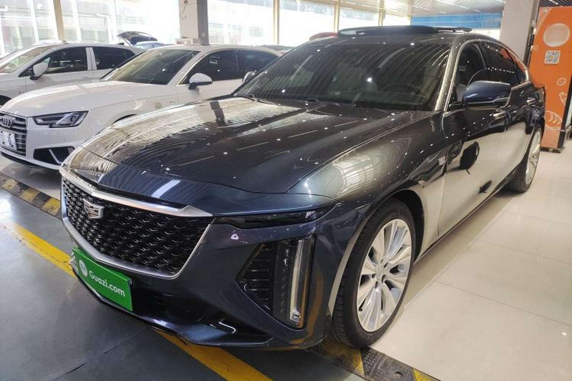 Used Cadillac CT6 2023 28T Luxury Version Front Left 45 Deg