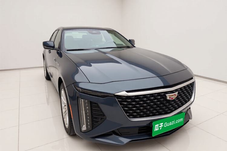 Used Cadillac CT6 2023 28T Fashion Edition Front Right 45 Deg