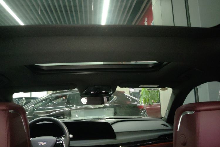 Used Cadillac CT6 2023 28T Platinum Edition Headliner