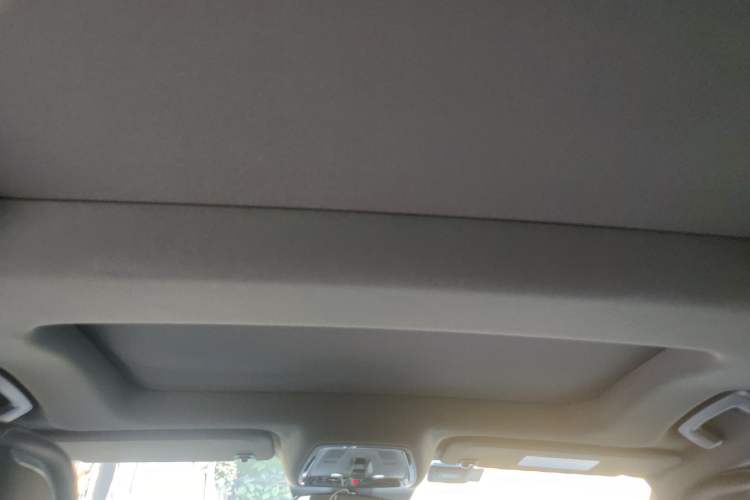 Used Cadillac CT6 2023 28T Luxury Version Headliner