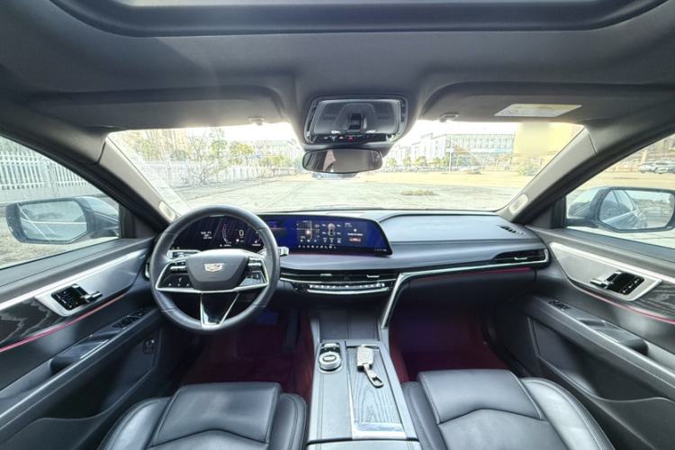 Used Cadillac CT6 2023 28T Luxury Version Interior 1