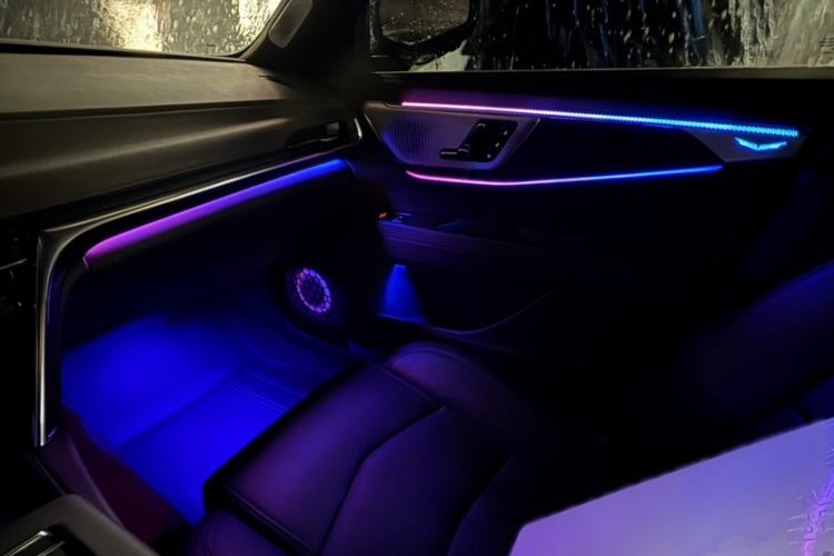 Used Cadillac CT6 2023 28T Luxury Version Interior 14