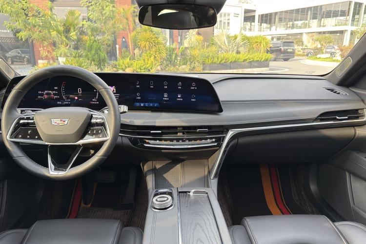 Used Cadillac CT6 2023 28T Luxury Version Interior 2