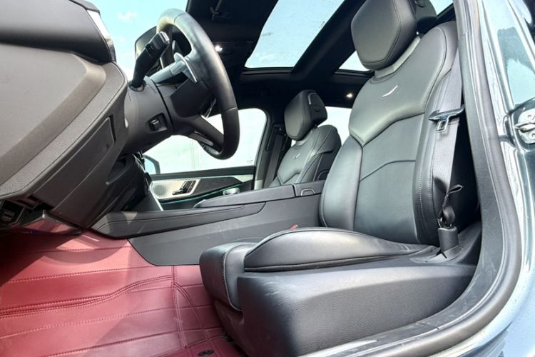 Used Cadillac CT6 2023 28T Luxury Version Interior 4