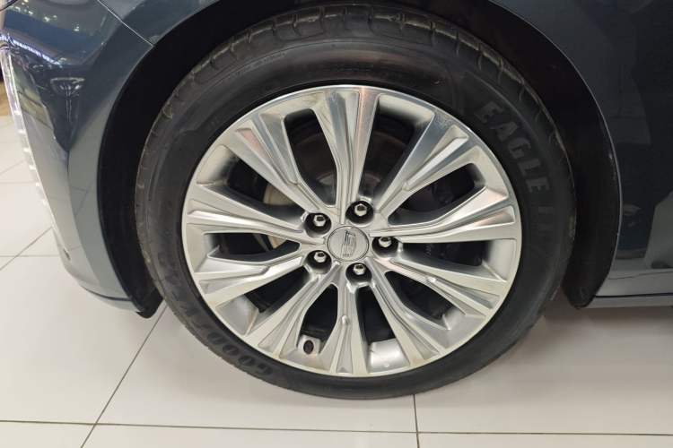 Used Cadillac CT6 2023 28T Luxury Version Left Front Wheel Hub