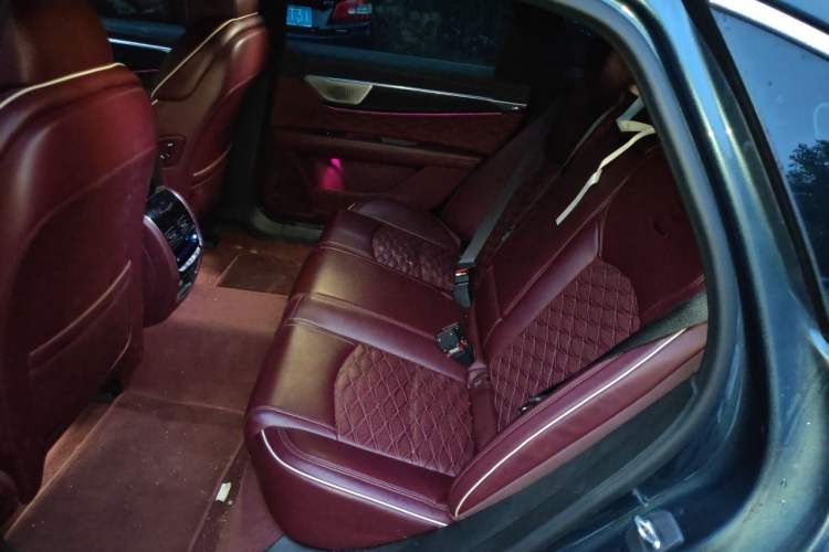 Used Cadillac CT6 2023 28T Prestige Model Left Rear Seat