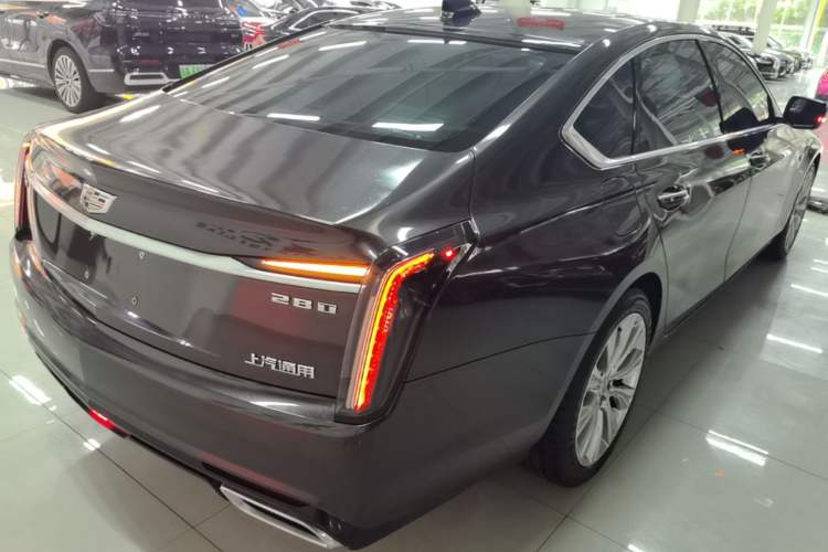 Used Cadillac CT6 2023 28T Luxury Version Rear Right 45 Deg