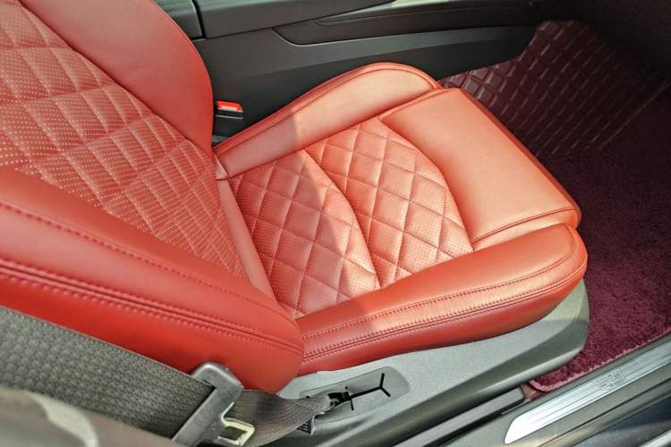 Used Cadillac CT6 2023 28T Fashion Edition Right Front Seat