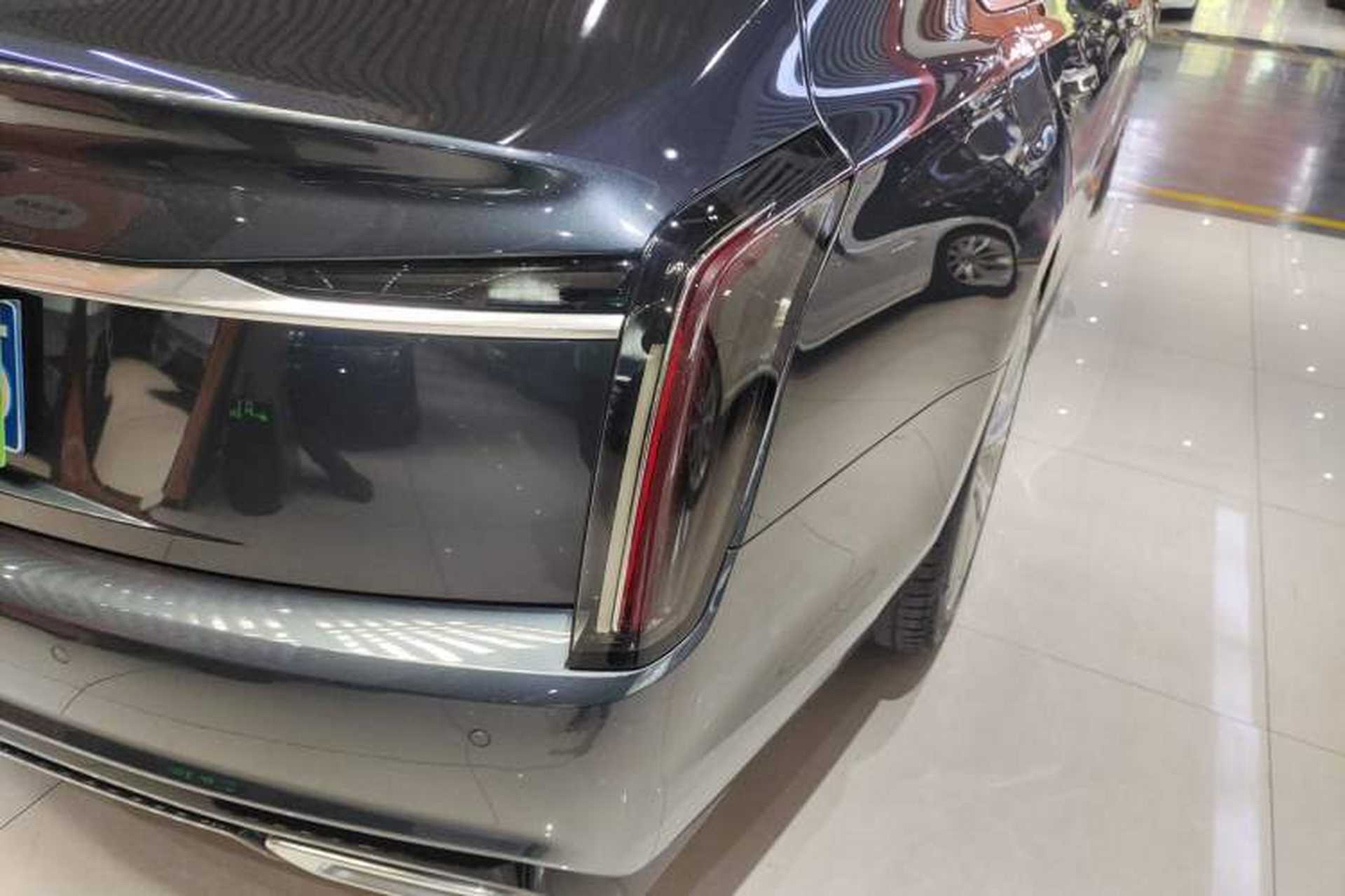 Used Cadillac CT6 2023 28T Luxury Version Right Rear Taillight