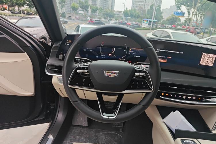 Used Cadillac CT6 2023 28T Fashion Edition Steering Wheel