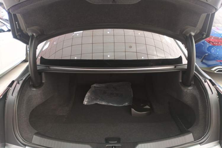 Used Cadillac CT6 2023 28T Luxury Version Trunk