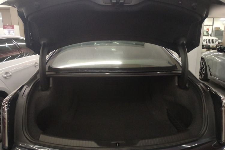 Used Cadillac CT6 2023 28T Platinum Edition Trunk