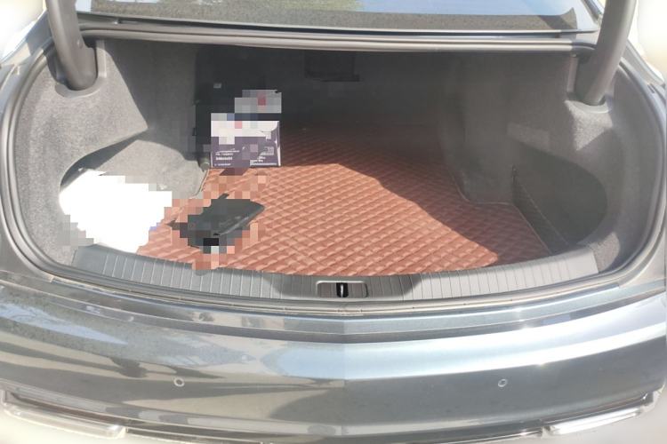 Used Cadillac CT6 2023 28T Luxury Version Trunk