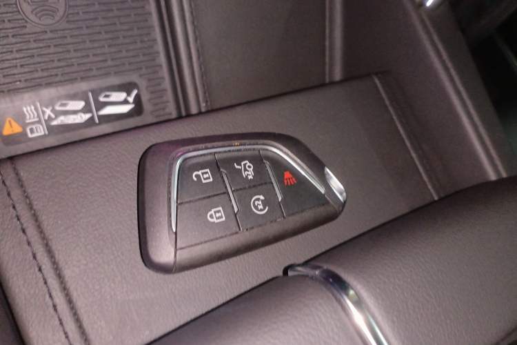 Used Cadillac CT6 2023 28T Platinum Edition Vehicle Key