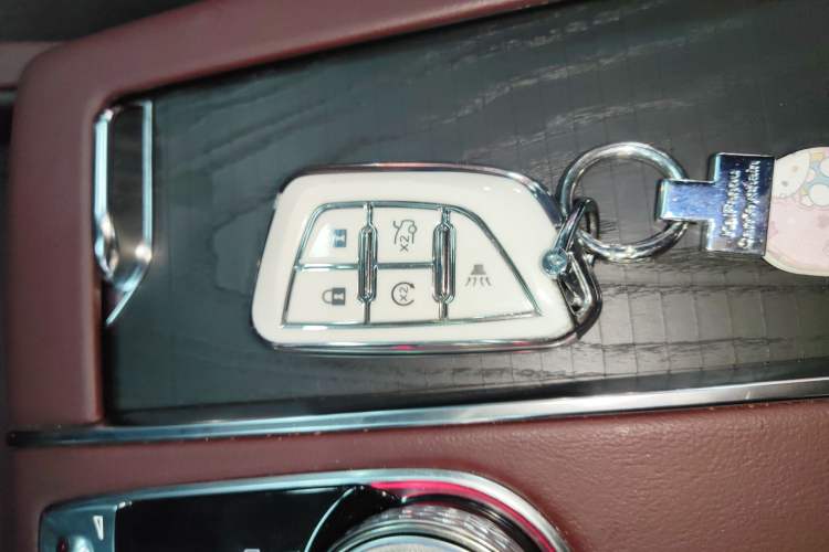 Used Cadillac CT6 2023 28T Prestige Model Vehicle Key