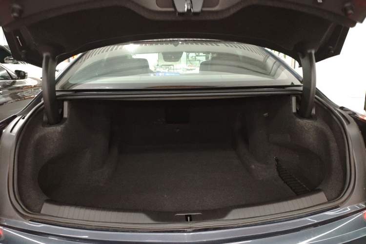 Used Cadillac CT6 2023 28T Platinum Edition Trunk