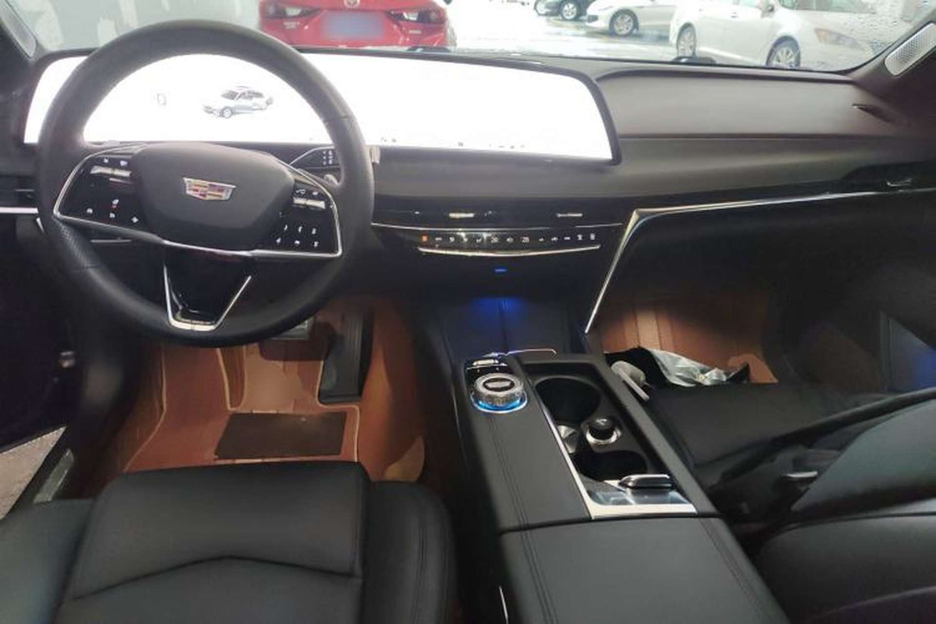 Used Cadillac CT6 2023 28T Luxury Version Center Console