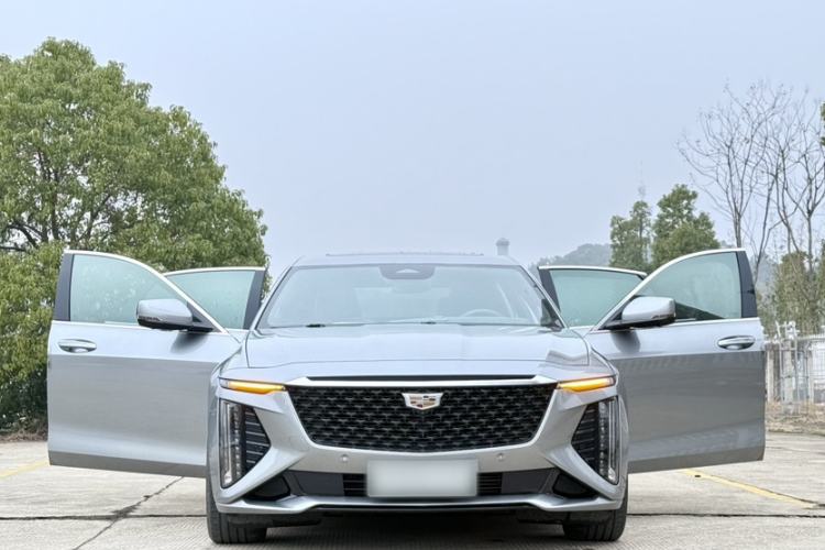 Used Cadillac CT6 2023 28T Luxury Version Exterior 2