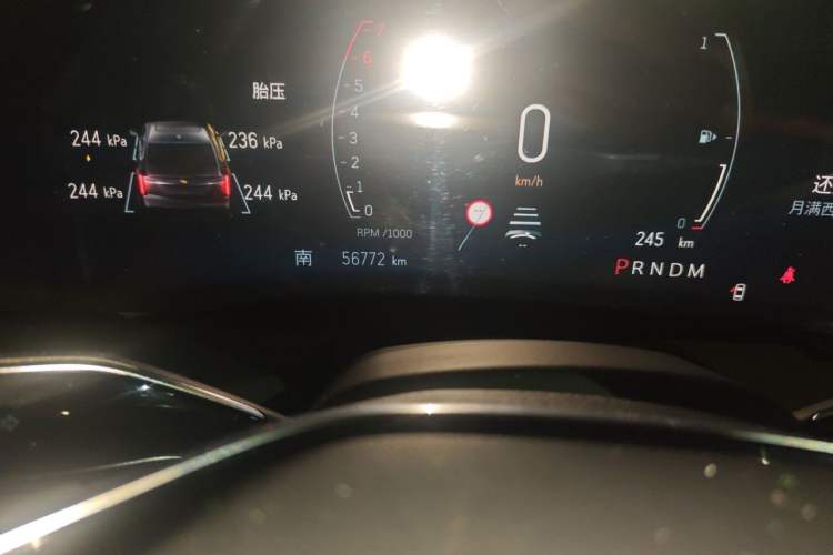 Used Cadillac CT6 2023 28T Prestige Model Odometer Close Up
