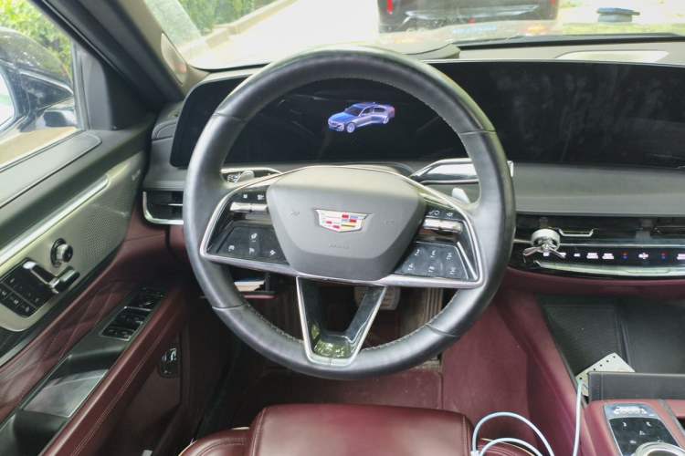 Used Cadillac CT6 2023 28T Platinum Edition Steering Wheel