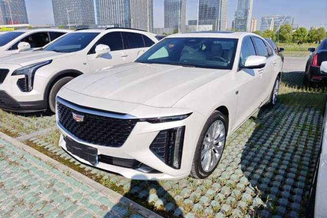 Used Cadillac CT6 2023 28T Luxury Version