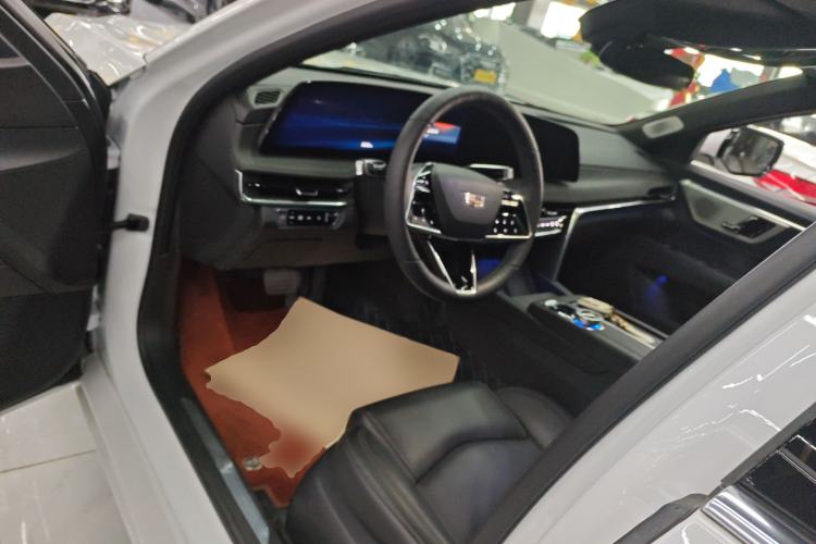 Used Cadillac CT6 2023 28T Luxury Version Driver Seat