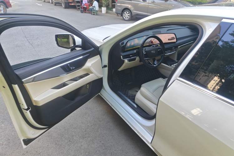 Used Cadillac CT6 2023 28T Fashion Edition Driver Seat