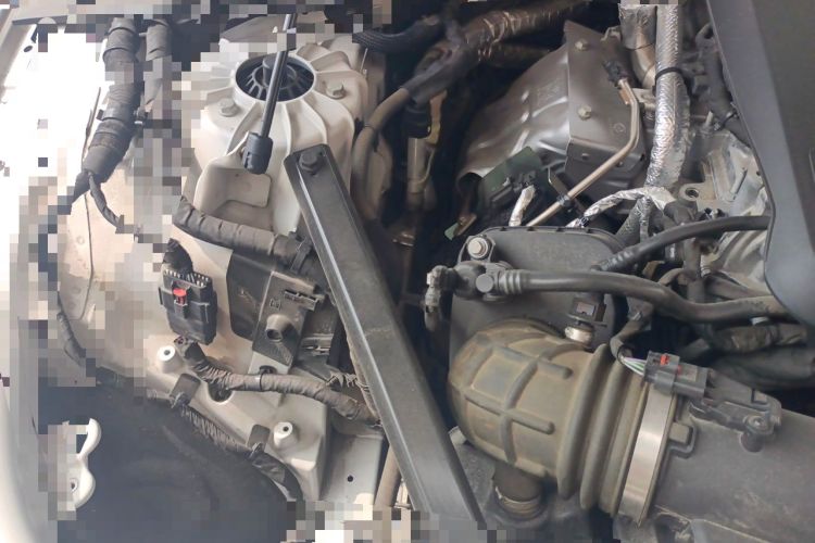 Used Cadillac CT6 2023 28T Luxury Version Engine Bay Right